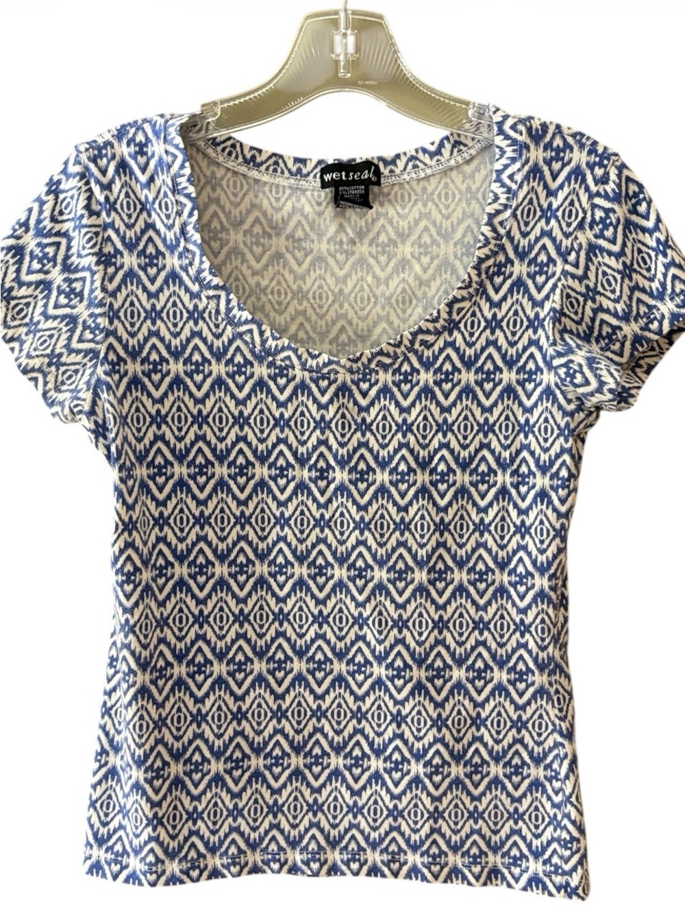 Like New Y2K Wet Seal Blue and White Short Sleeve Top Geometric Print Size M